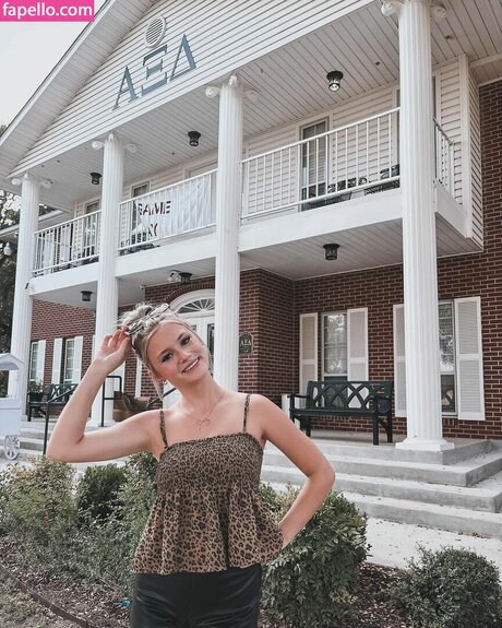 Mads Thompson Maddiiedee