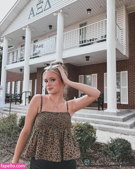 Mads Thompson Maddiiedee