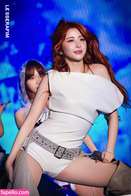 Huh Yunjin 허윤진