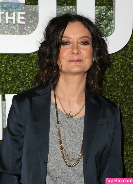 Sara Gilbert