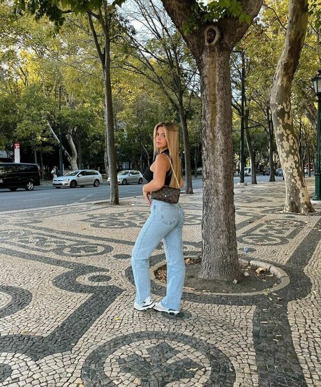 Nacktes geleaktes OnlyFans-Foto von Mia Gomes