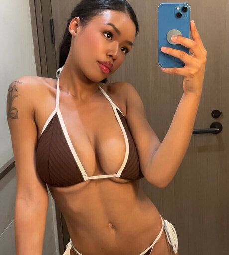 Nacktes geleaktes OnlyFans-Foto von Giamchildress