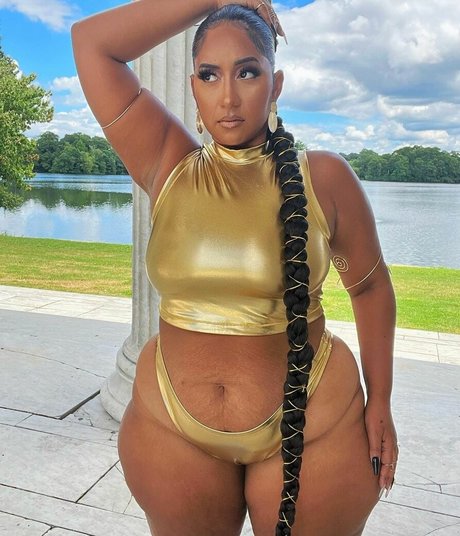 Nacktes geleaktes OnlyFans-Foto von Tianatee808