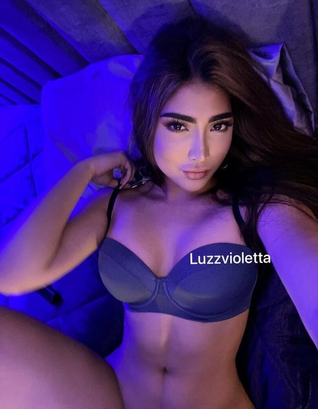Nacktes geleaktes OnlyFans-Foto von Luzvioletta