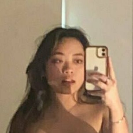 Nacktes geleaktes OnlyFans-Foto von Pingsmyth