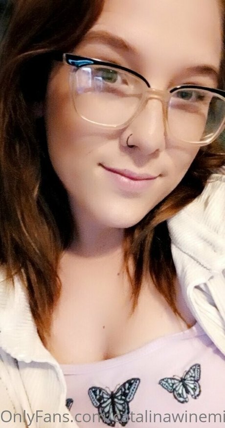 Nacktes geleaktes OnlyFans-Foto von Catalinawinemixer1999