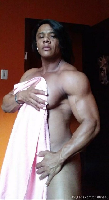 Cristtina43