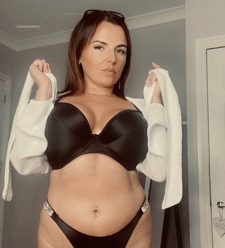 Nacktes geleaktes OnlyFans-Foto von Goddess Alexi