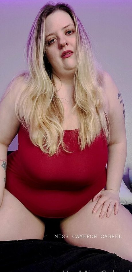 Nacktes geleaktes OnlyFans-Foto von Yesmisscabrel