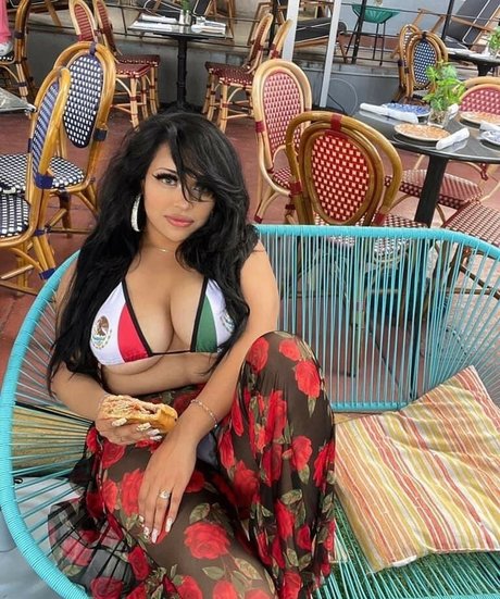 Nacktes geleaktes OnlyFans-Foto von Texas Marie