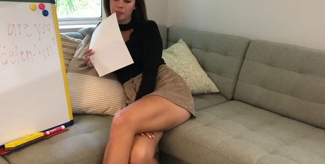 Nacktes geleaktes OnlyFans-Foto von Miss Bell Asmr