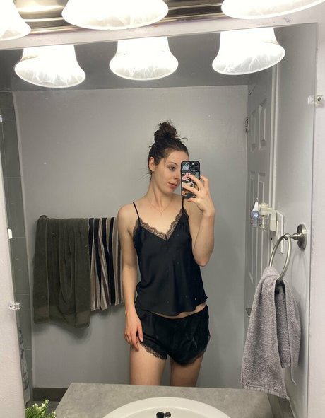 Nacktes geleaktes OnlyFans-Foto von Nadiafoxx69