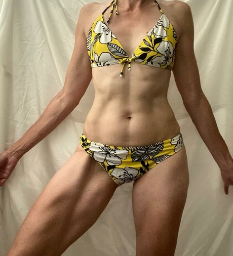 Nacktes geleaktes OnlyFans-Foto von Aska69