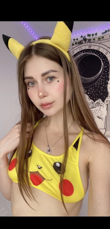 Nacktes geleaktes OnlyFans-Foto von Succubusnastya