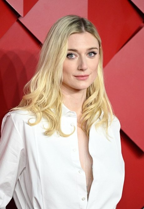 Nacktes geleaktes OnlyFans-Foto von Elizabeth Debicki