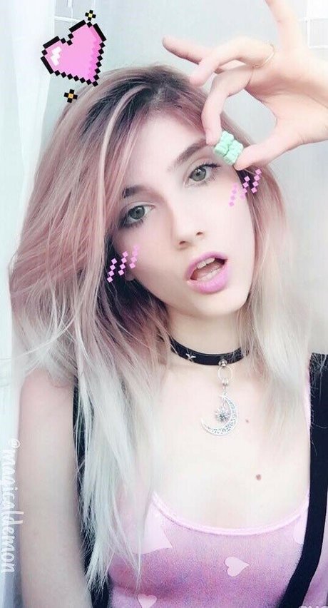 Nacktes geleaktes OnlyFans-Foto von Danna Alquati