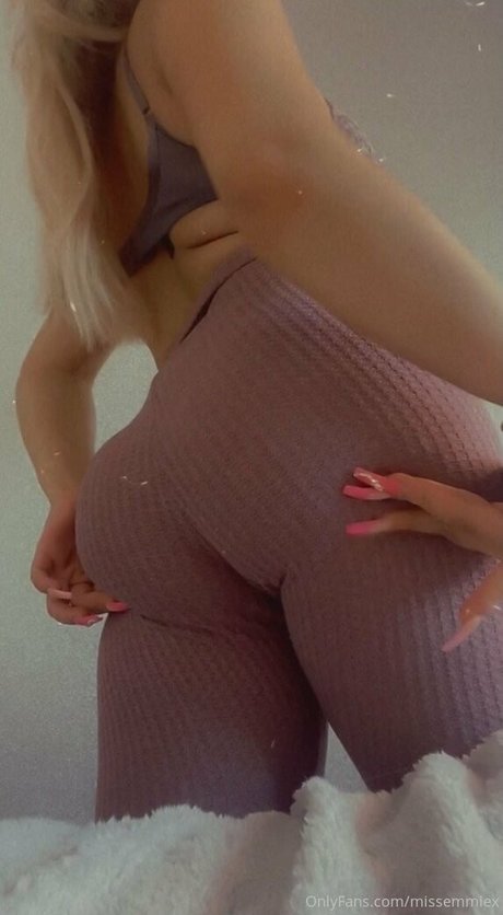 Nacktes geleaktes OnlyFans-Foto von Emilyexotics