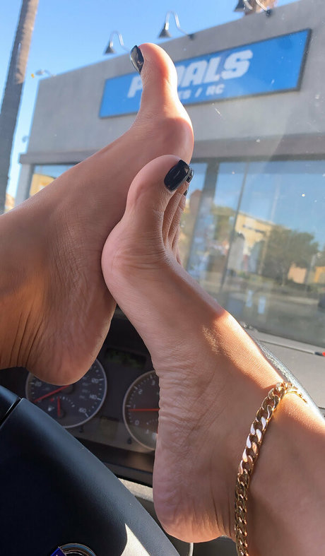 Nacktes geleaktes OnlyFans-Foto von The1nevathe2