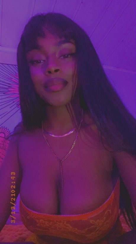 Nacktes geleaktes OnlyFans-Foto von Xxxsevn