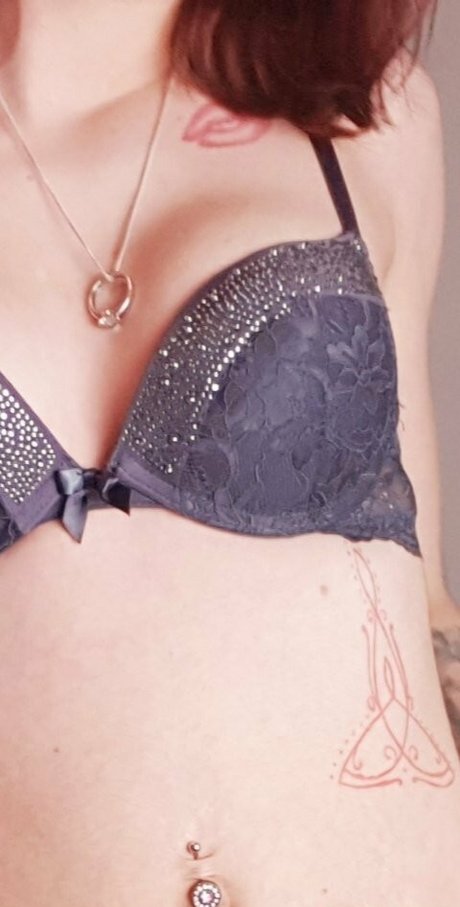 Nacktes geleaktes OnlyFans-Foto von Xlilagreyyfree