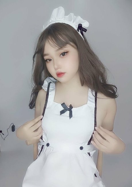 Nacktes geleaktes OnlyFans-Foto von Mizaki Levi