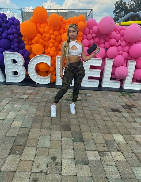 Nacktes geleaktes OnlyFans-Foto von Bbygshai
