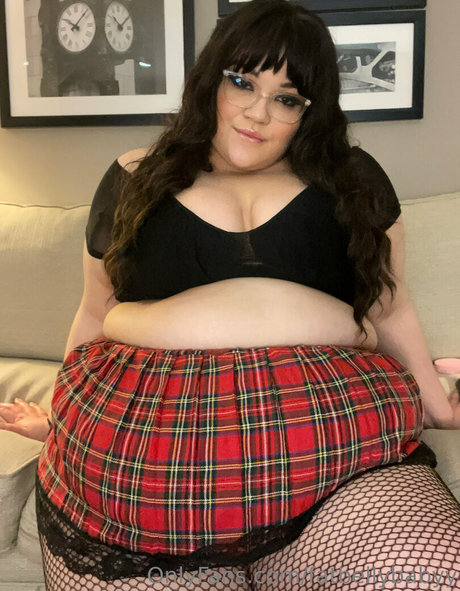Nacktes geleaktes OnlyFans-Foto von Fatbellybabyy