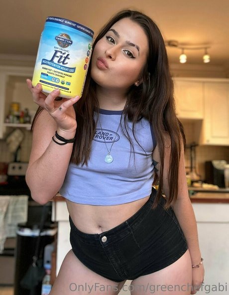 Nacktes geleaktes OnlyFans-Foto von Greenchefgabi