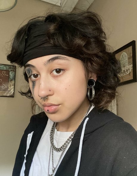 Nacktes geleaktes OnlyFans-Foto von Suedmza