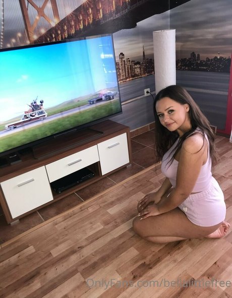 Bellalittlefree22