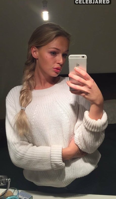 Nacktes geleaktes OnlyFans-Foto von Frederikke Bach
