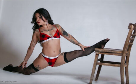 Goddess Ultra Violet