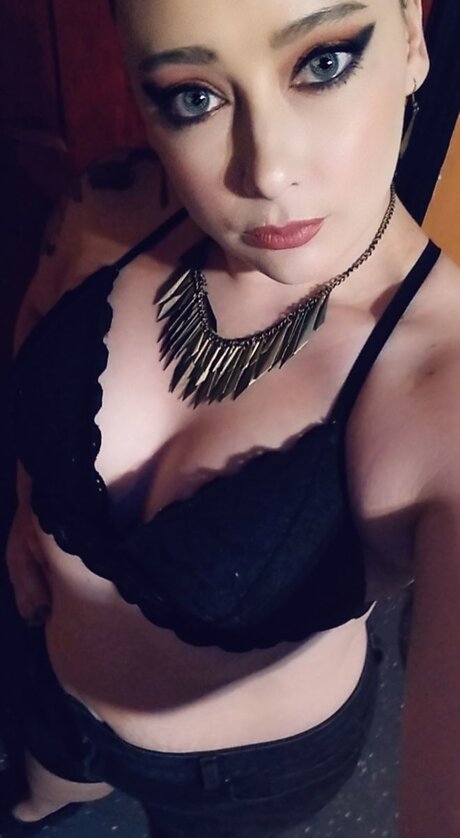 Nacktes geleaktes OnlyFans-Foto von Kimberly Austin