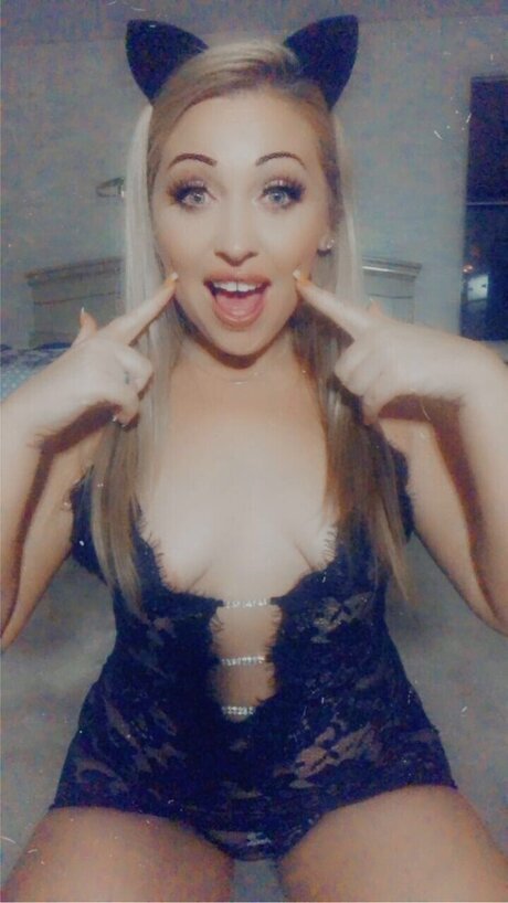 Nacktes geleaktes OnlyFans-Foto von Paris 