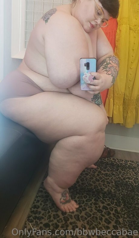 Bbwbeccabae