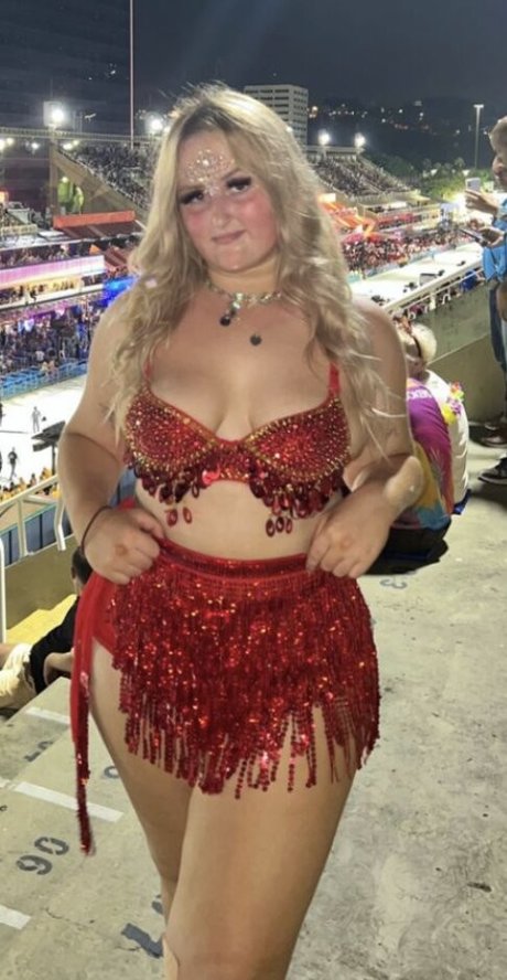 Nacktes geleaktes OnlyFans-Foto von Morezoe