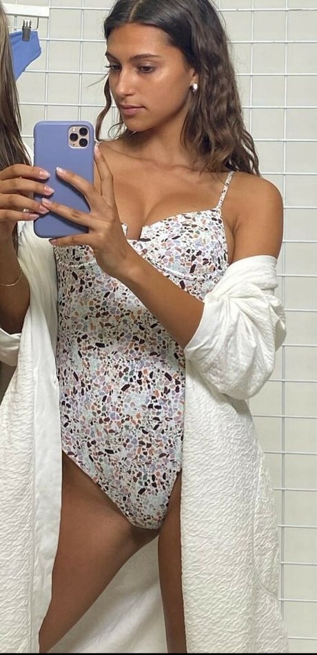 Nacktes geleaktes OnlyFans-Foto von Renee Maudlena Noe