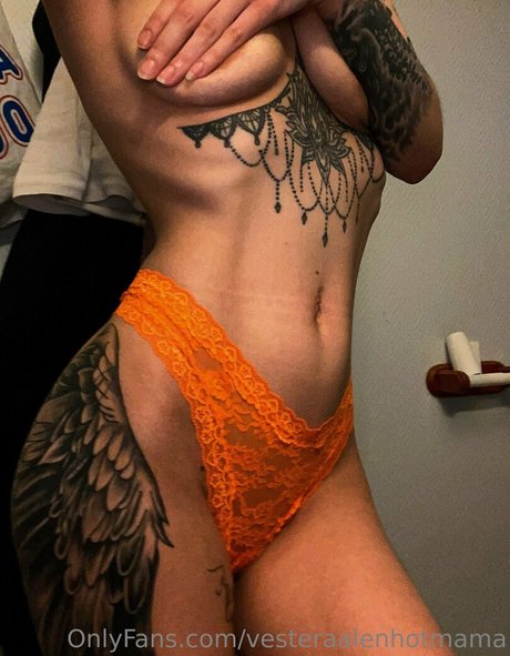 Nacktes geleaktes OnlyFans-Foto von Vesteraalenhotmama