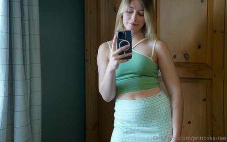 Nacktes geleaktes OnlyFans-Foto von Princessrae
