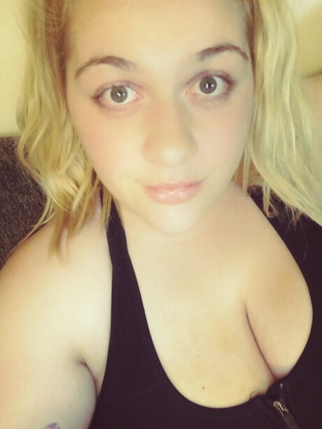 Nacktes geleaktes OnlyFans-Foto von Jenesis