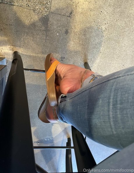 Nacktes geleaktes OnlyFans-Foto von Mimifootnip