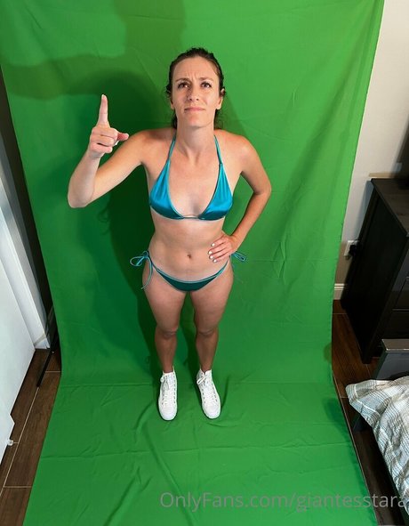 Nacktes geleaktes OnlyFans-Foto von Giantesstara