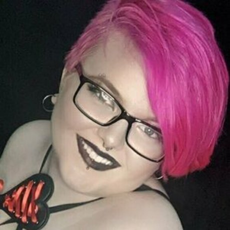 Nacktes geleaktes OnlyFans-Foto von Emopink69