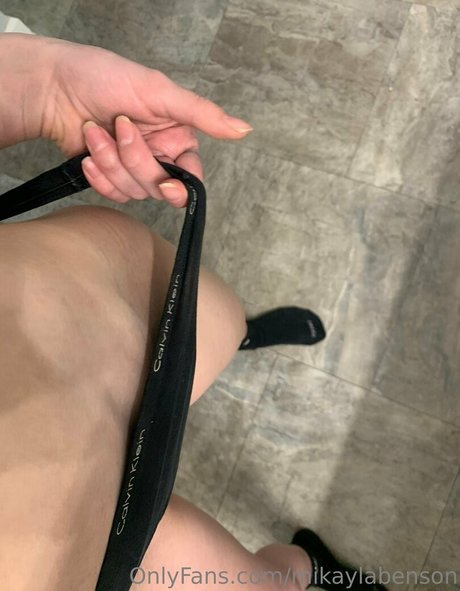 Nacktes geleaktes OnlyFans-Foto von Mikayla Benson