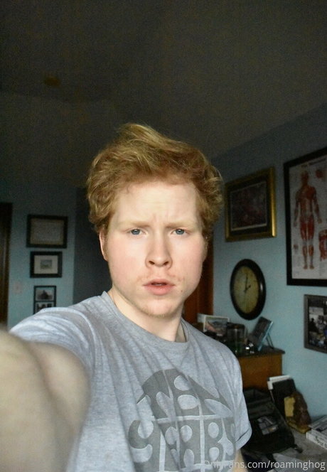 Nacktes geleaktes OnlyFans-Foto von Roaminghog