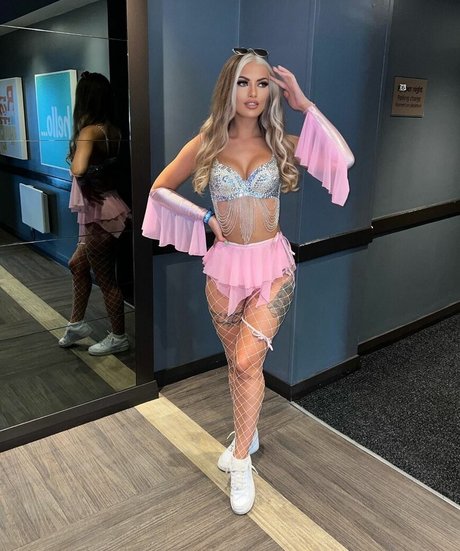 Xavia Brooke