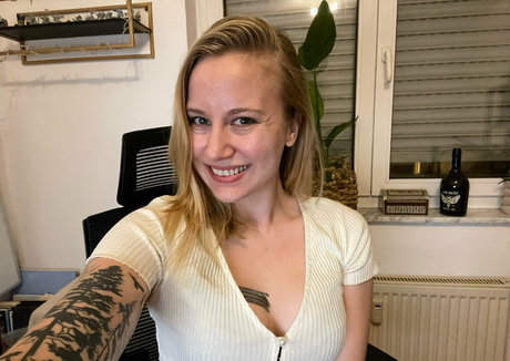 Nacktes geleaktes OnlyFans-Foto von Mariehardon