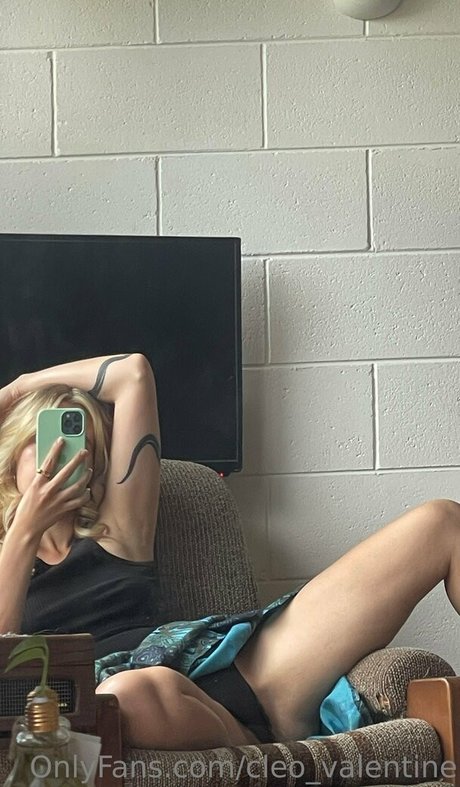 Cleo_valentine