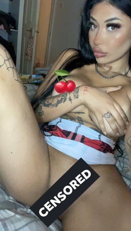 Nacktes geleaktes OnlyFans-Foto von Sadielee