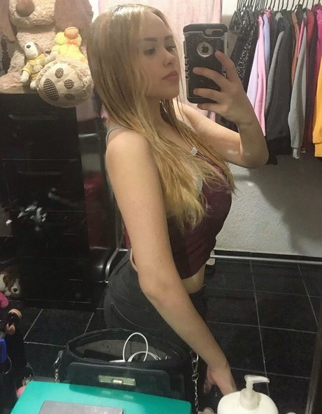 Nacktes geleaktes OnlyFans-Foto von Stephanie Scarleth